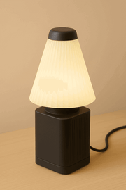 Elora Taupe – The Light of Grounding and Elegance