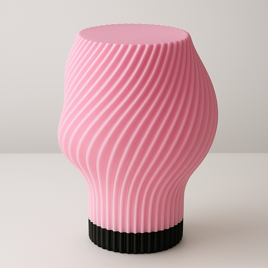 Lyra Rosa – Lámpara de mesa hecha a mano en rosa suave | Elegante y moderna